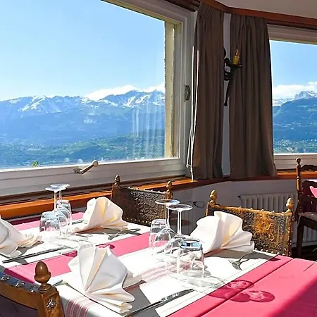 D'orzival Hotel